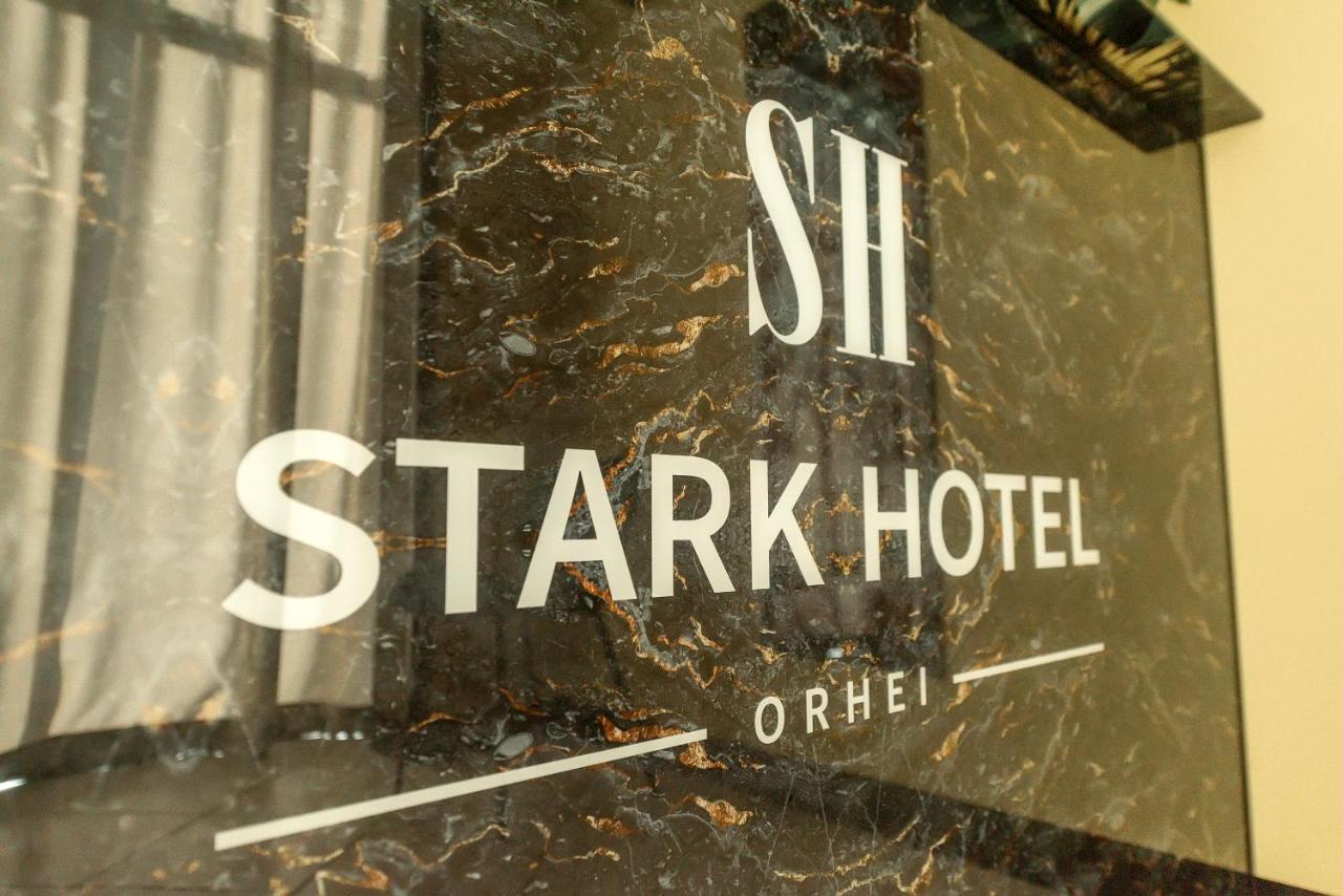 Stark Hotel Orhei Exterior photo